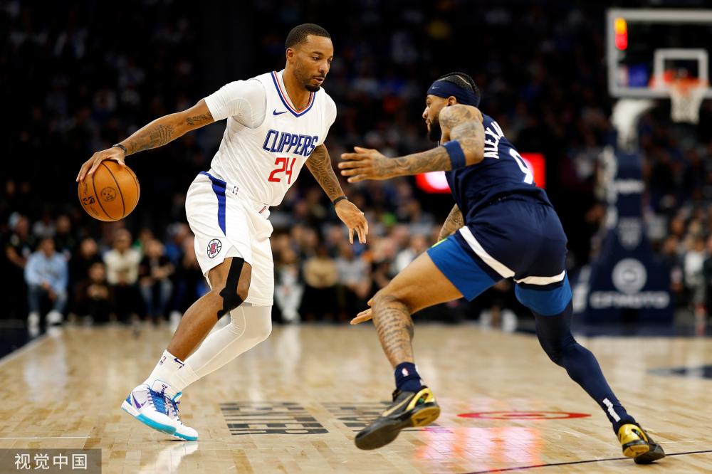 的少年早已 的少年早已